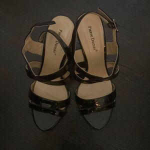 Pan leather sandals